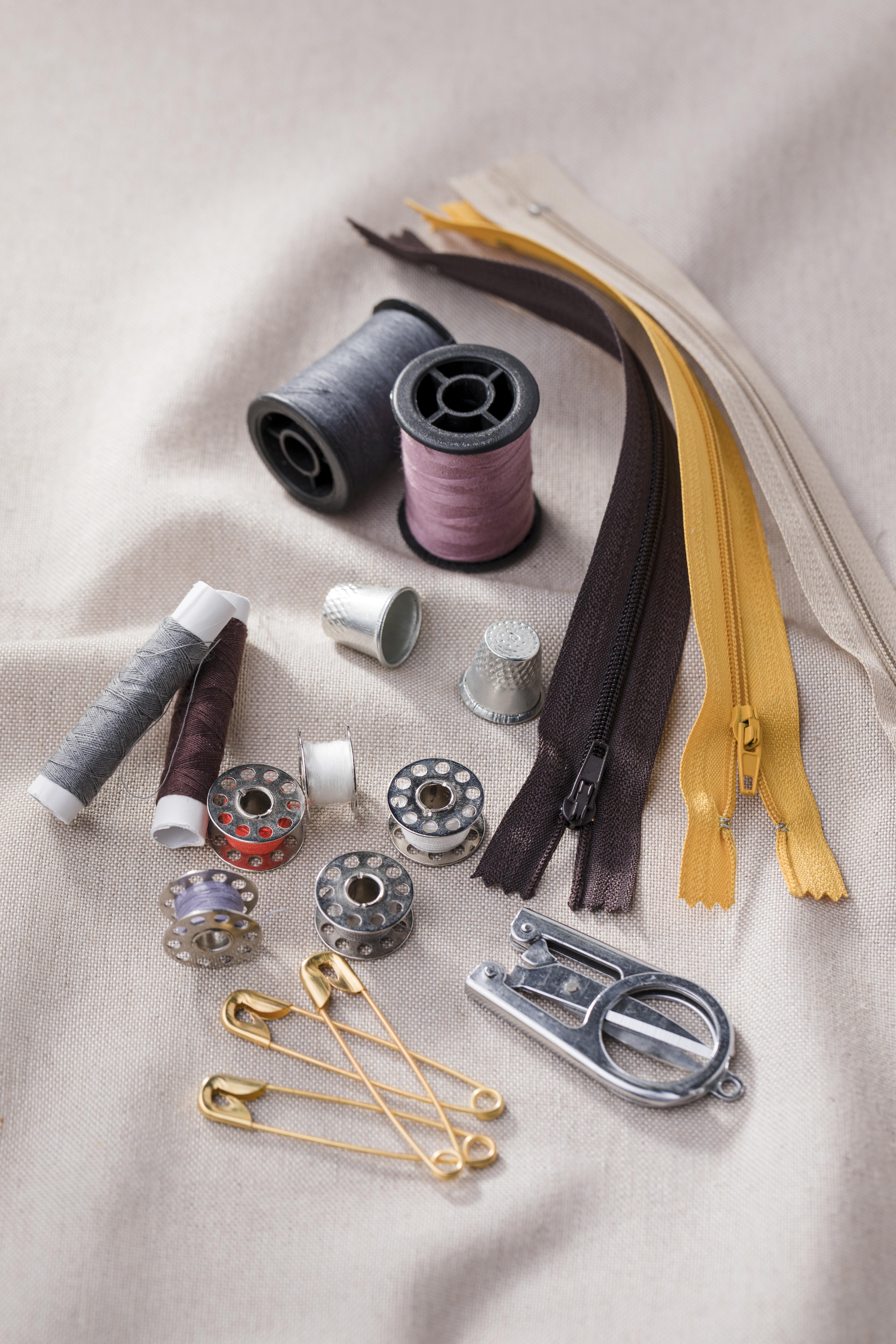 Zippers & Machine Shuttles